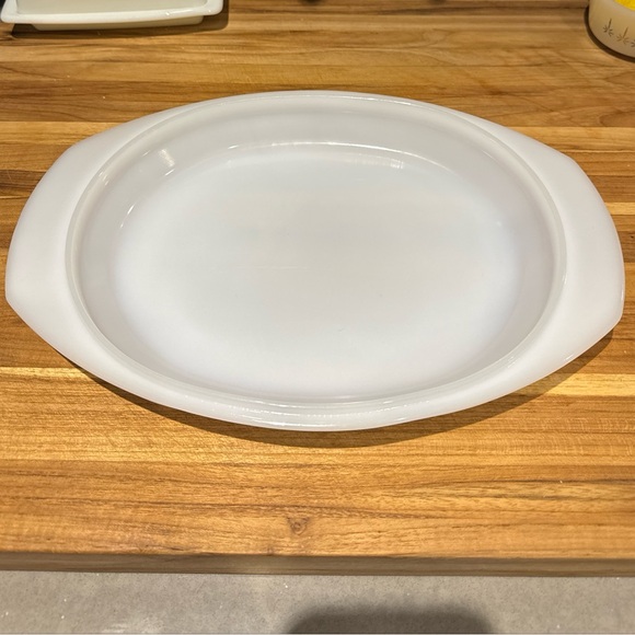 Lid for Arcopal France milk glass oval casserole dish / plat au four - Picture 2 of 4